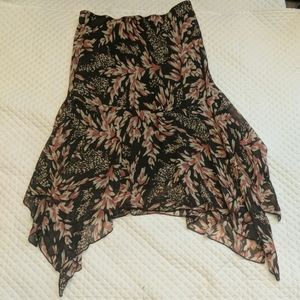 Tabloid brown and pink skirt